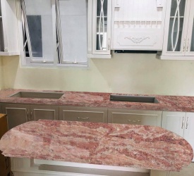 ƯU ĐIỂM ĐÁ HOA CƯƠNG HỒNG GIA LAI SO VỚI GRANITE ASTORIA PINK